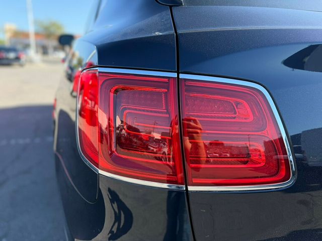 2019 Bentley Bentayga  - 23052002 - 28