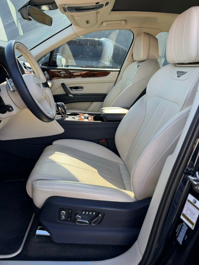 2019 Bentley Bentayga  - 23052002 - 6