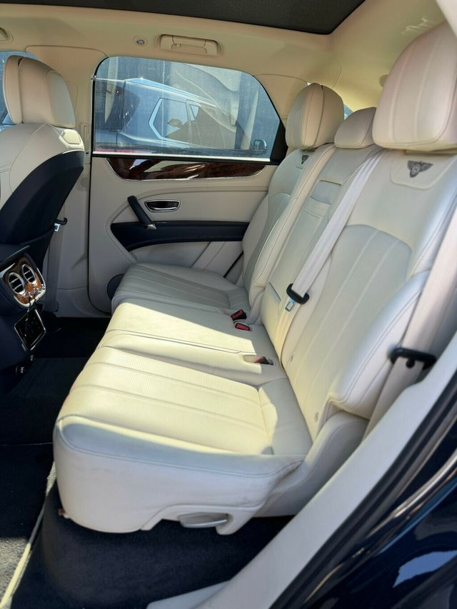 2019 Bentley Bentayga  - 23052002 - 7