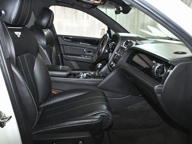 2019 Bentley Bentayga V8 - 23013725 - 48