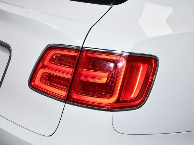 2019 Bentley Bentayga V8 - 23013725 - 71