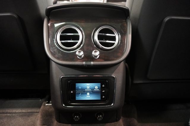 2019 Bentley Bentayga V8 AWD - 22940573 - 10