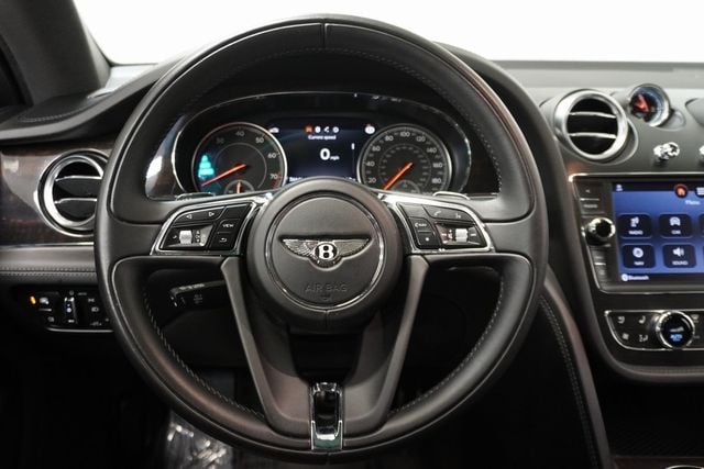 2019 Bentley Bentayga V8 AWD - 22940573 - 14