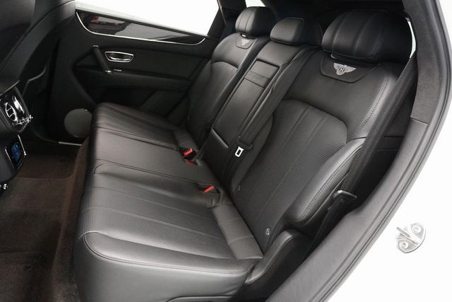 2019 Bentley Bentayga V8 AWD - 22940573 - 8