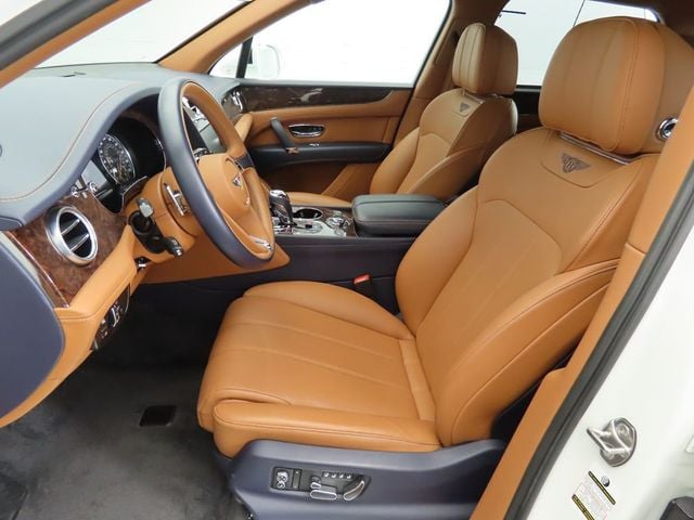 2019 Bentley Bentayga Base photo 19