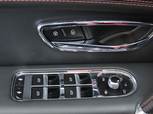 2019 Bentley Bentayga V8 AWD - 22926771 - 23