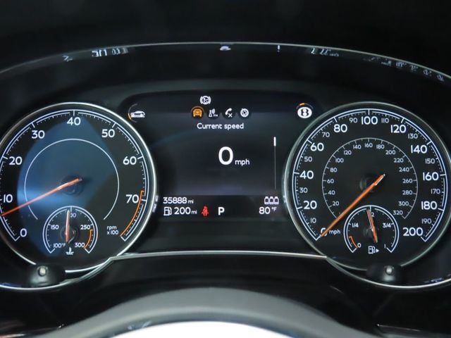 2019 Bentley Bentayga V8 AWD - 22926771 - 33
