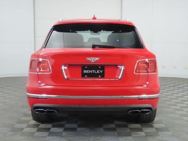 2019 Bentley Bentayga V8 AWD - 22926771 - 5