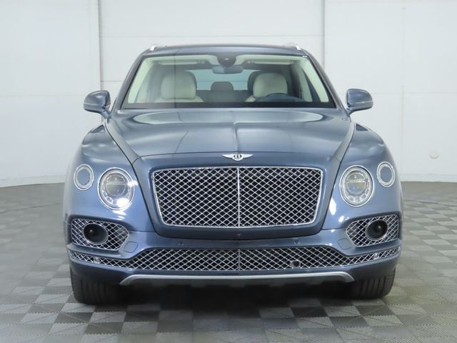 2019 Bentley Bentayga V8 AWD - 22979397 - 1