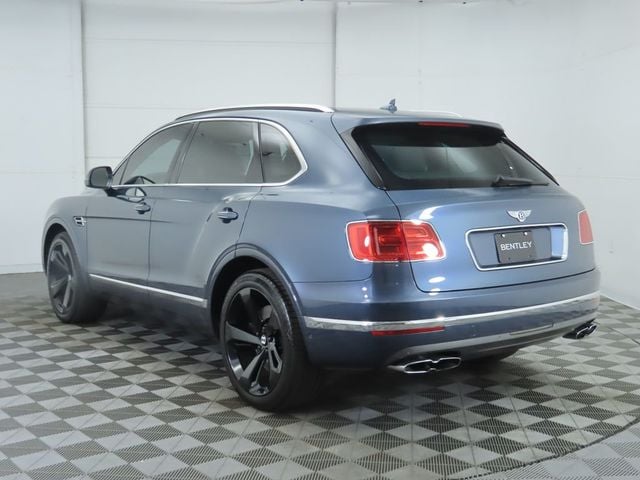 2019 Bentley Bentayga V8 AWD - 22979397 - 6