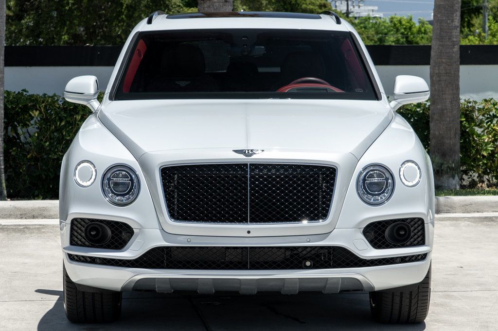2019 Bentley Bentayga V8 photo 12