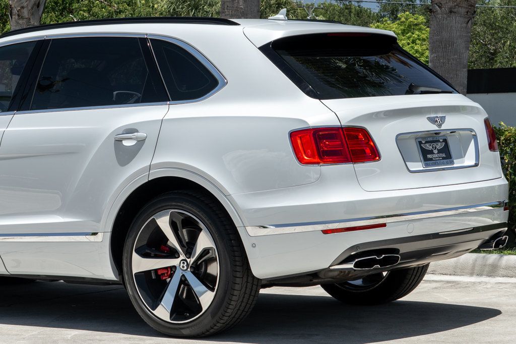 2019 Bentley Bentayga V8 photo 5