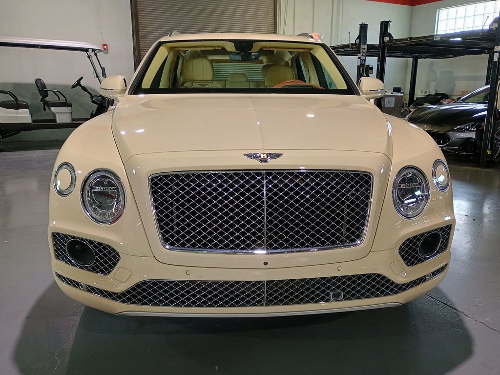2019 Bentley Bentayga V8 AWD 1 Owner Clean Carfax - 23028482 - 7