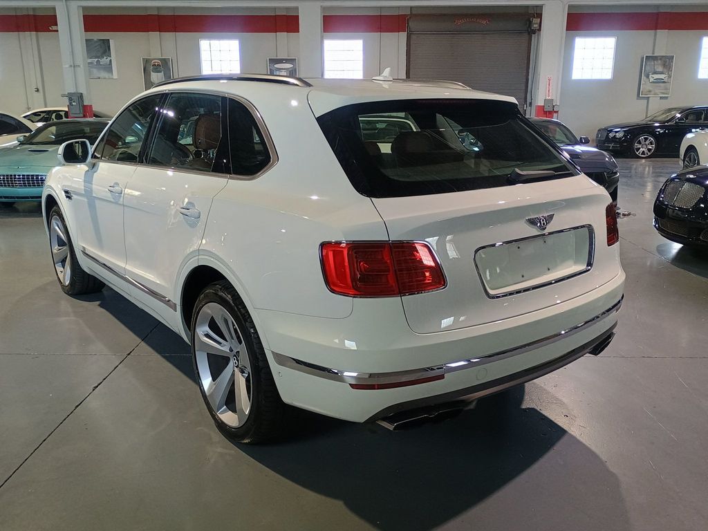 2019 Bentley Bentayga V8 AWD 1 Owner Clean Carfax Mulliner - 22950805 - 2