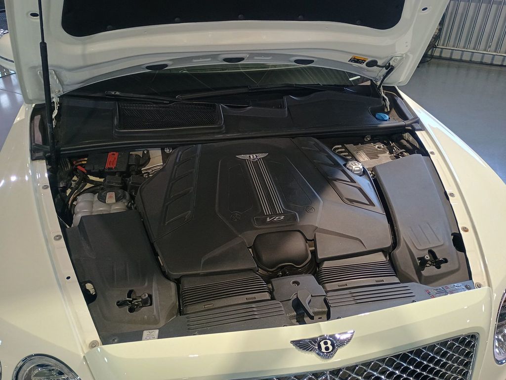 2019 Bentley Bentayga V8 AWD 1 Owner Clean Carfax Mulliner - 22950805 - 38