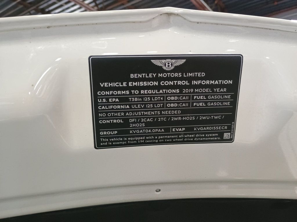 2019 Bentley Bentayga V8 AWD 1 Owner Clean Carfax Mulliner - 22950805 - 39