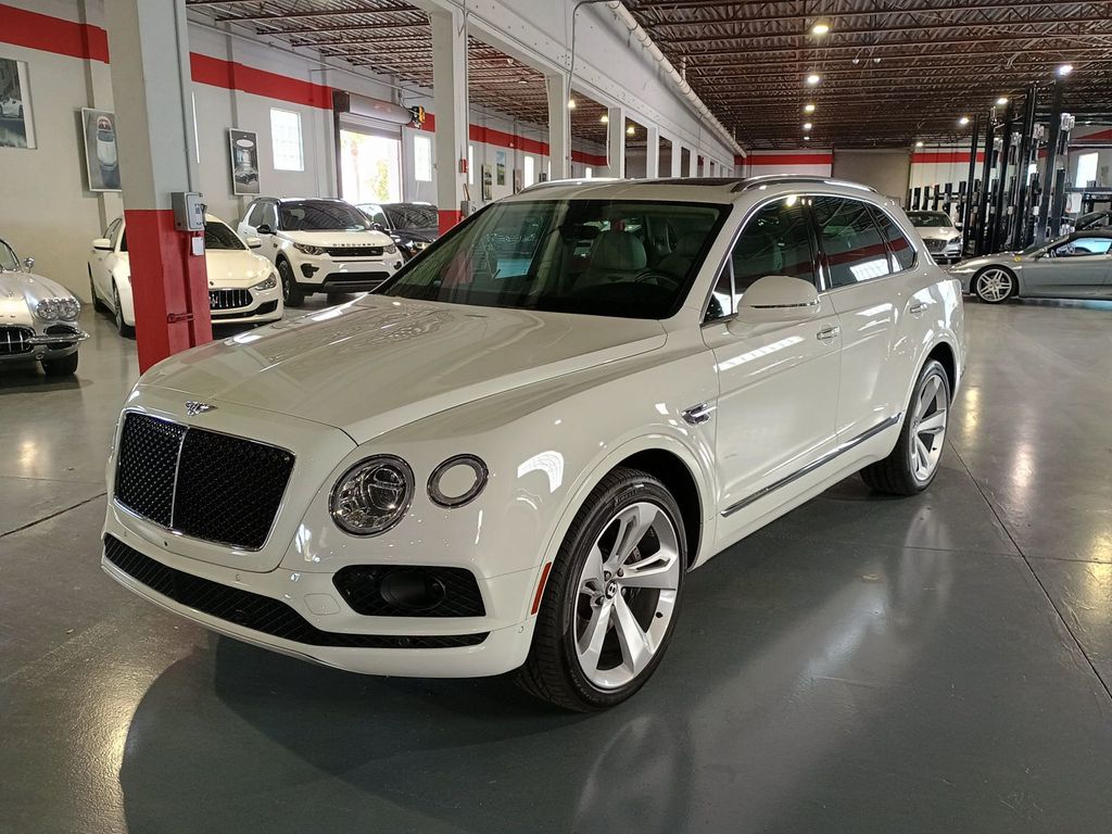 2019 Bentley Bentayga V8 AWD Clean AutoCheck Florida SUV - 23018228 - 0