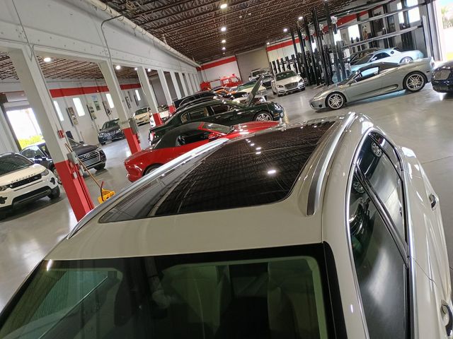 2019 Bentley Bentayga V8 AWD Clean AutoCheck Florida SUV - 23018228 - 10