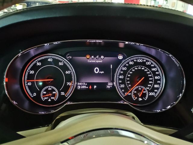 2019 Bentley Bentayga V8 AWD Clean AutoCheck Florida SUV - 23018228 - 20