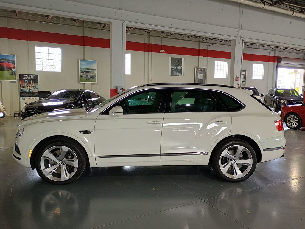 2019 Bentley Bentayga V8 AWD Clean AutoCheck Florida SUV - 23018228 - 2