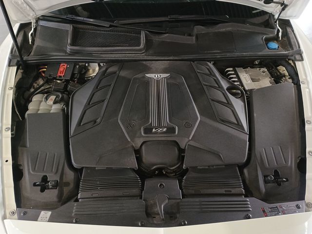 2019 Bentley Bentayga V8 AWD Clean AutoCheck Florida SUV - 23018228 - 45