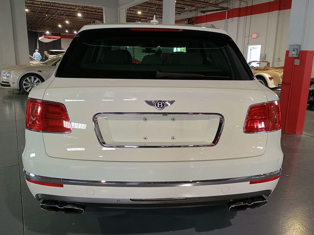 2019 Bentley Bentayga V8 AWD Clean AutoCheck Florida SUV - 23018228 - 4