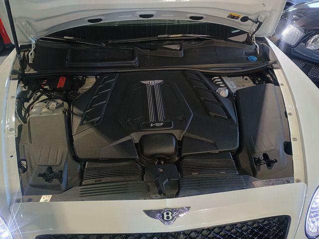 2019 Bentley Bentayga V8 AWD Clean Carfax Florida SUV - 22966127 - 41
