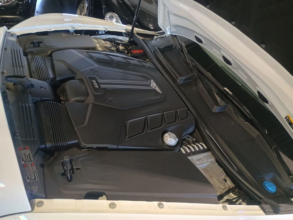 2019 Bentley Bentayga V8 AWD Clean Carfax Florida SUV - 22966127 - 42
