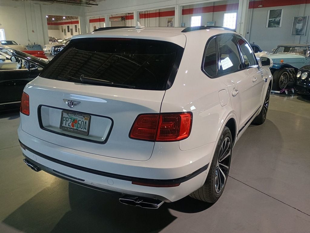 2019 Bentley Bentayga V8 AWD Clean Carfax Florida SUV - 22966127 - 4