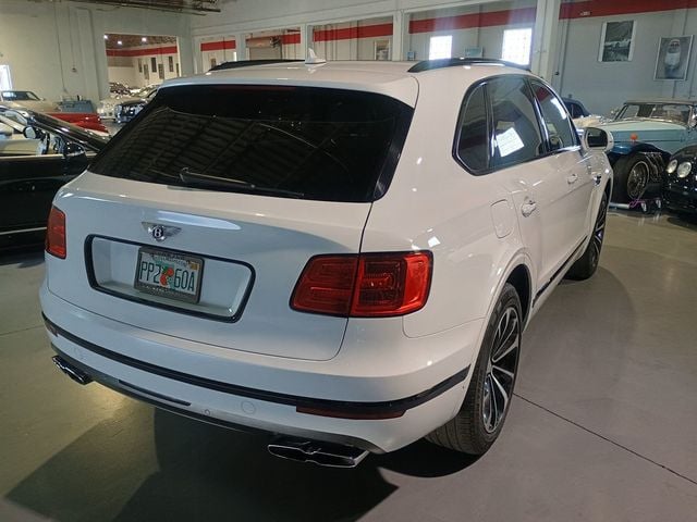 2019 Bentley Bentayga V8 AWD Clean Carfax Florida SUV - 22966127 - 4