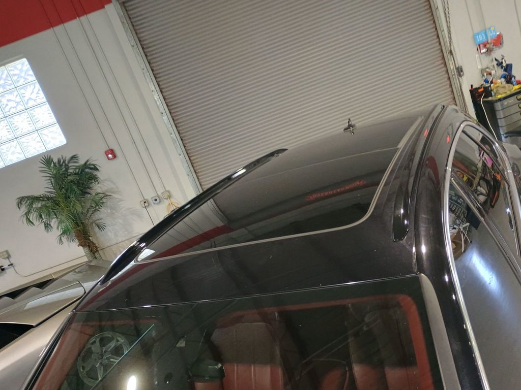 2019 Bentley Bentayga V8 AWD Florida SUV - 23039106 - 9