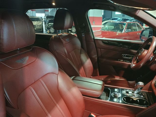 2019 Bentley Bentayga V8 AWD Florida SUV - 23039106 - 34