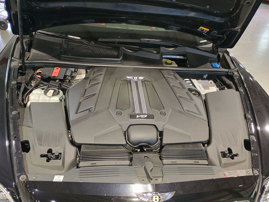 2019 Bentley Bentayga V8 AWD Florida SUV - 23039106 - 38