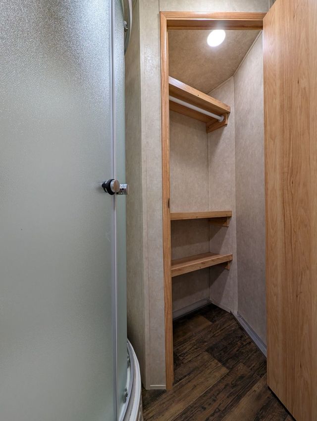 2019 Bison 3 Horse 14 foot Living Quarters  - 23050949 - 15
