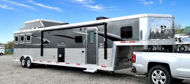 2019 Bison 3H 18 Foot Super Slide Living Quarters  - 21863716 - 1