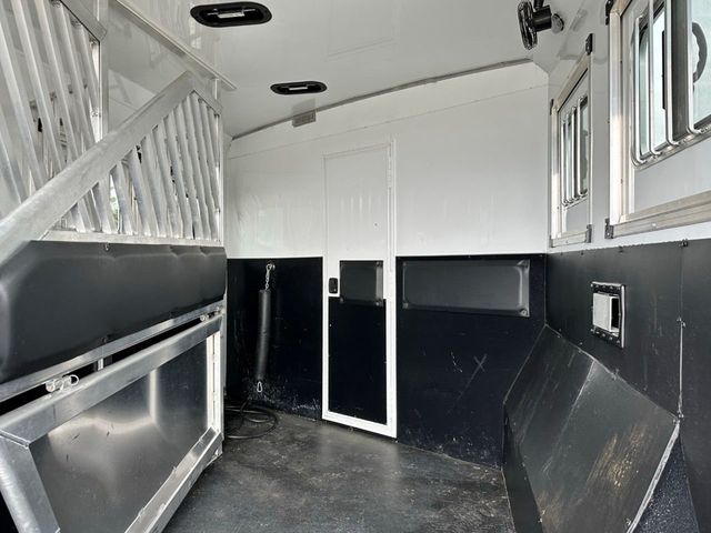 2019 Bison 3H 18 Foot Super Slide Living Quarters  - 21863716 - 6