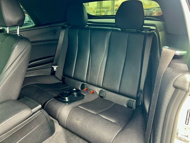 2019 BMW 2 Series 230i xDrive - 22976315 - 17