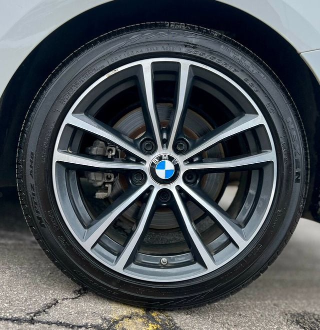 2019 BMW 2 Series 230i xDrive - 22976315 - 29