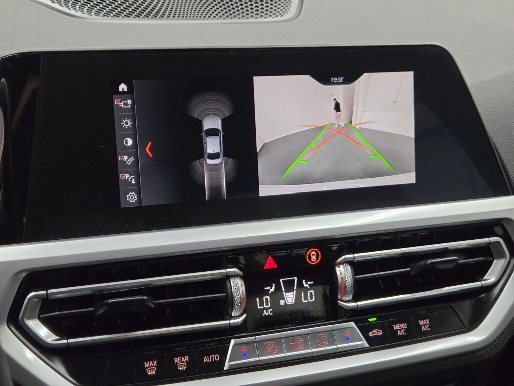 2019 BMW 3 Series 330i - 22929939 - 19