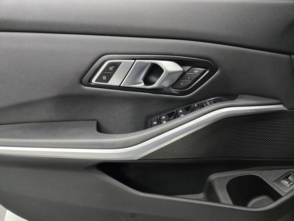 2019 BMW 3 Series 330i - 22971988 - 15