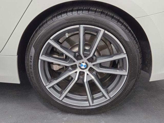 2019 BMW 3 Series 330i - 22971988 - 5