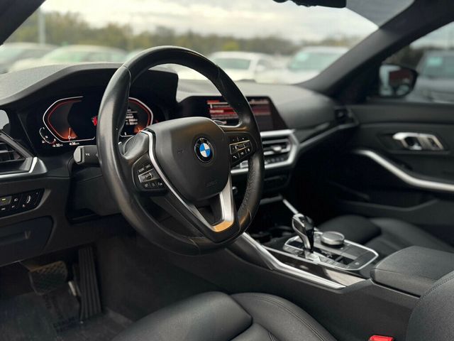 2019 BMW 3 Series 330i - 22940197 - 13