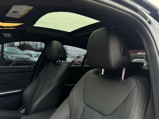 2019 BMW 3 Series 330i - 22940197 - 41