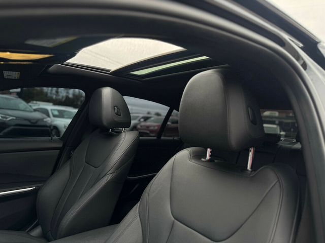 2019 BMW 3 Series 330i - 22940197 - 42