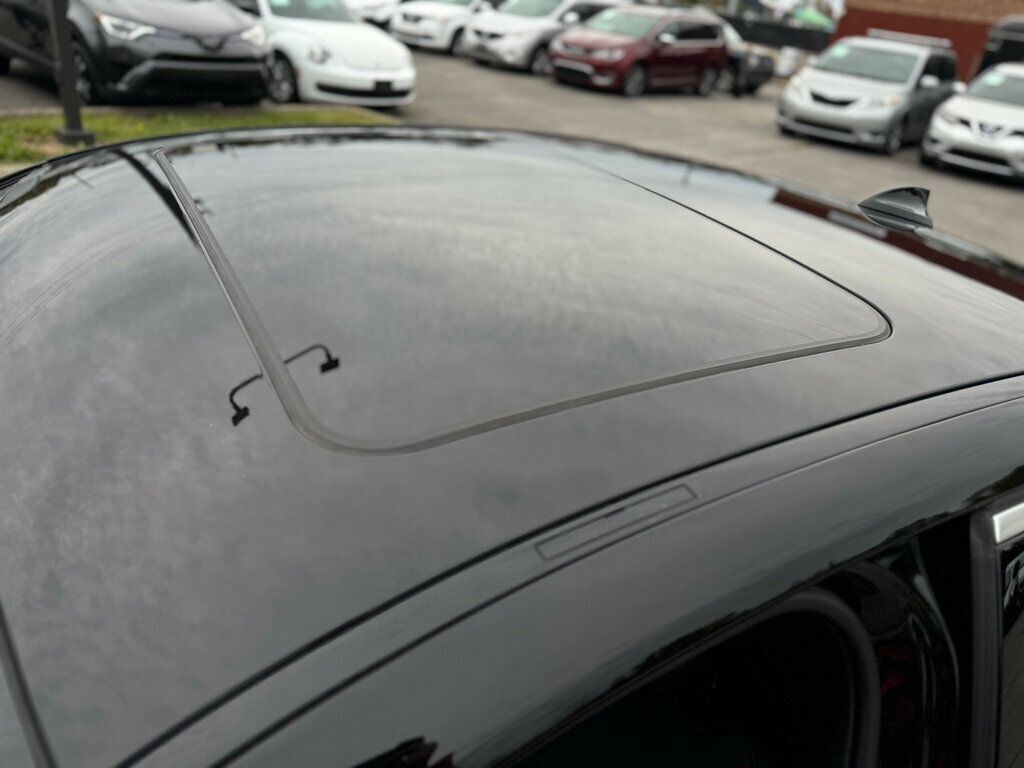 2019 BMW 3 Series 330i - 22940197 - 43