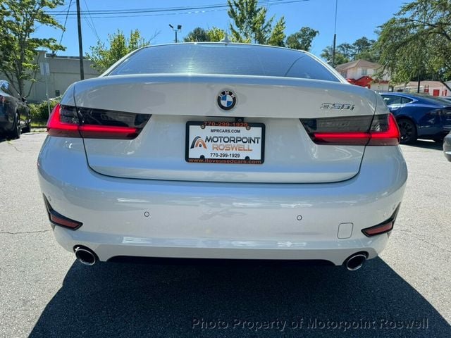 2019 BMW 3 Series 330i - 22472286 - 3