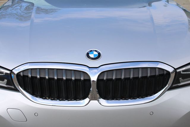 2019 BMW 3 Series 330i - 22928943 - 14