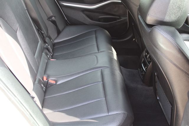 2019 BMW 3 Series 330i - 22928943 - 20