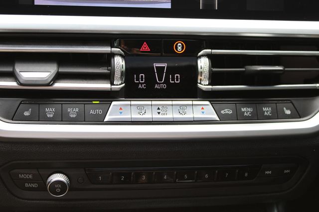 2019 BMW 3 Series 330i - 22928943 - 28