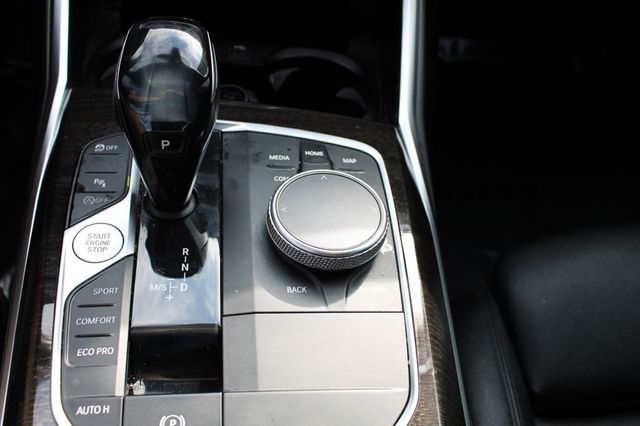 2019 BMW 3 Series 330i - 22928943 - 29